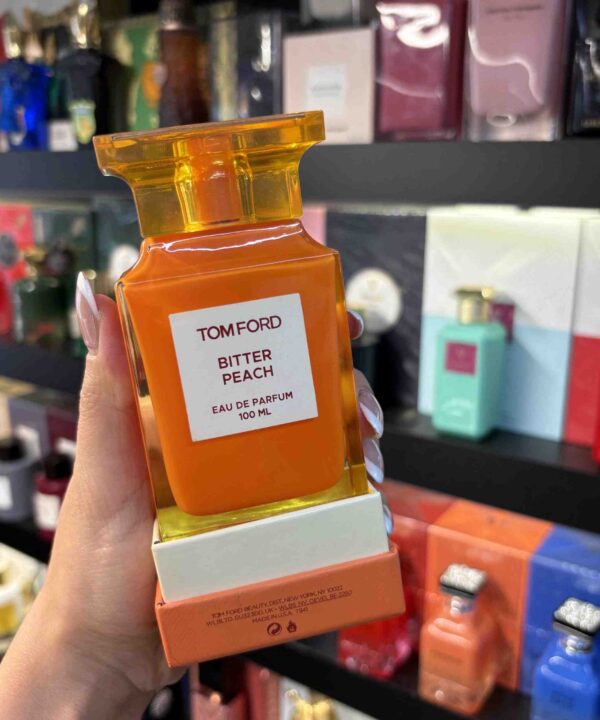 ادکلن تام فورد فرانسوی  ۱۰۰ میل رایحه bitter peach - گالری دلربا