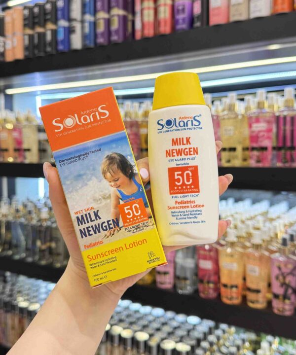 ضد آفتاب بی رنگ کودک spf۵۰ سولاریس Solaris - گالری دلربا