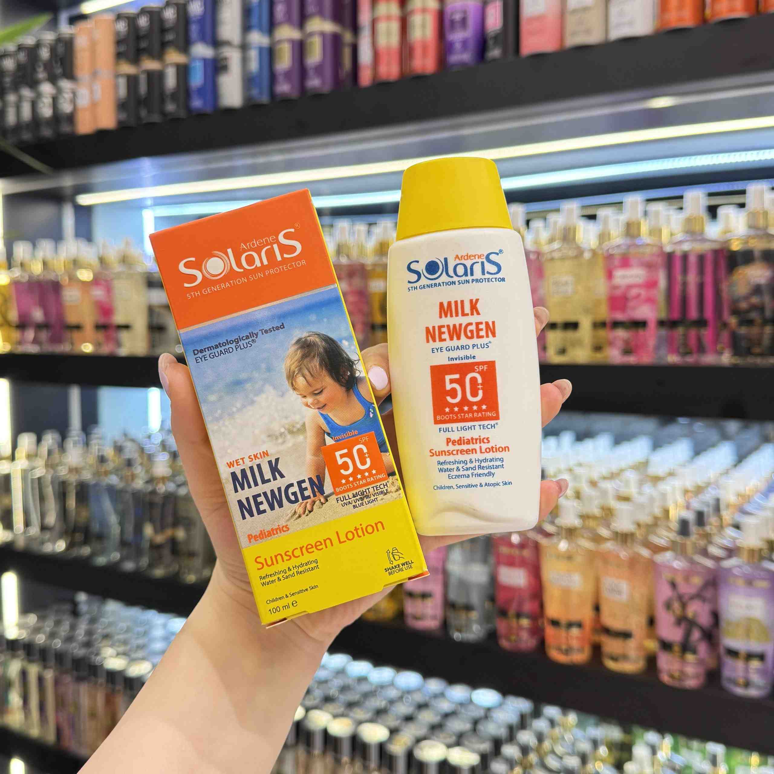 ضد آفتاب بی رنگ کودک spf۵۰ سولاریس Solaris - گالری دلربا