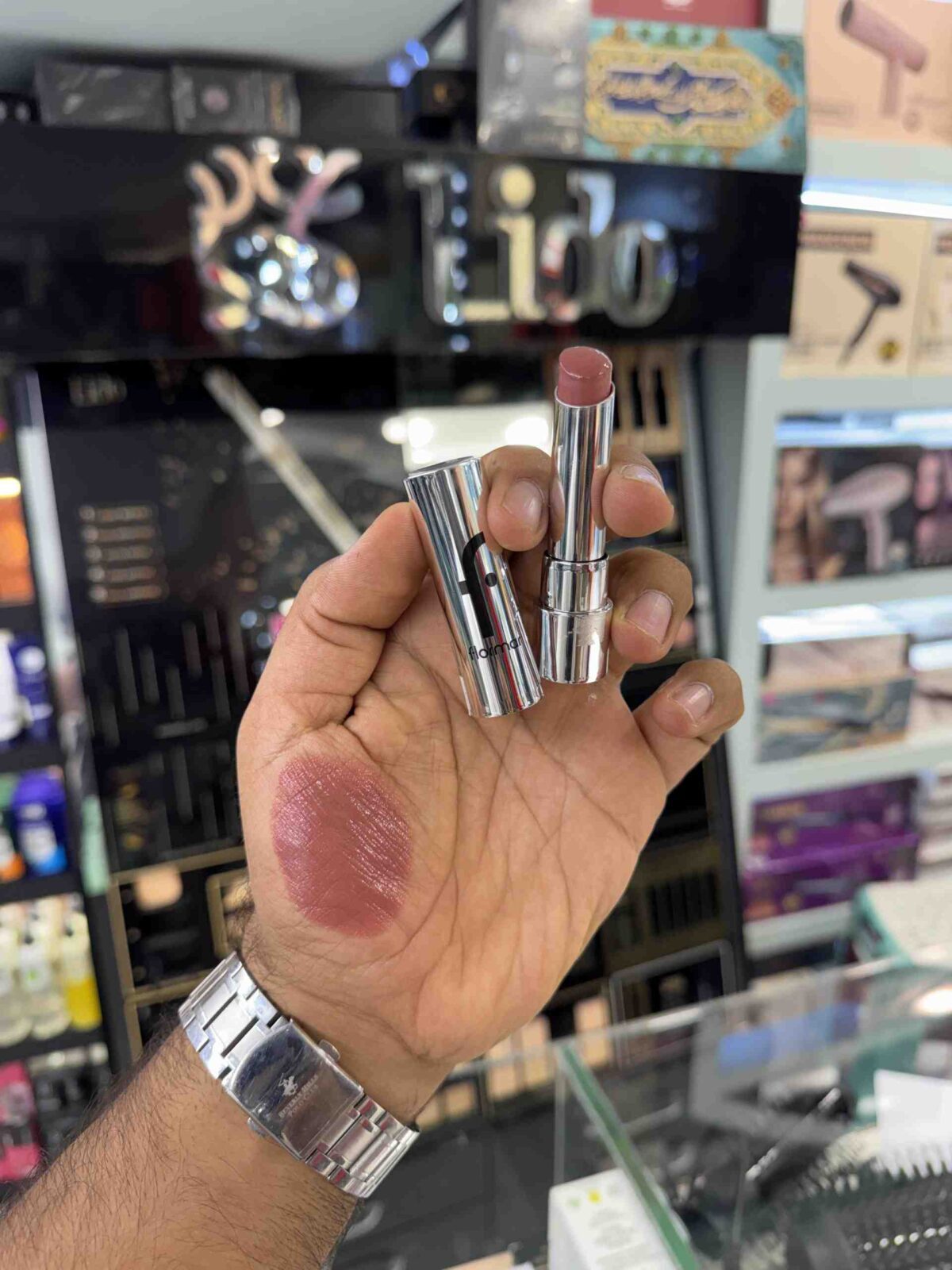 رژ شیرآپ فلورمار flormar در رنگبندی - گالری دلربا