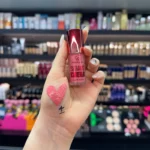 رژگونه مایع برند گلدن رز در رنگبندی
