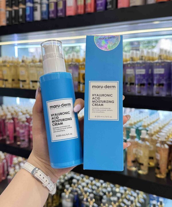کرم آبرسان صورت و بدن مارودرم maru derm - گالری دلربا